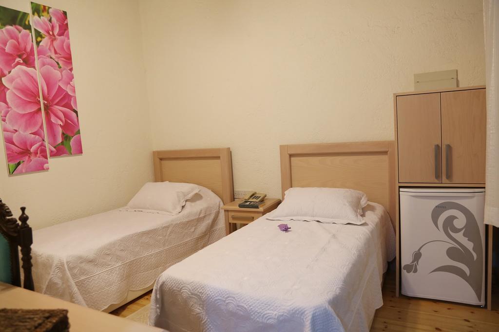 Cypriot Swallow Boutique Hotel Никосия Номер фото